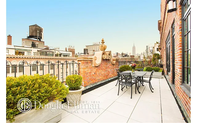 Sold by Douglas Elliman | media 13