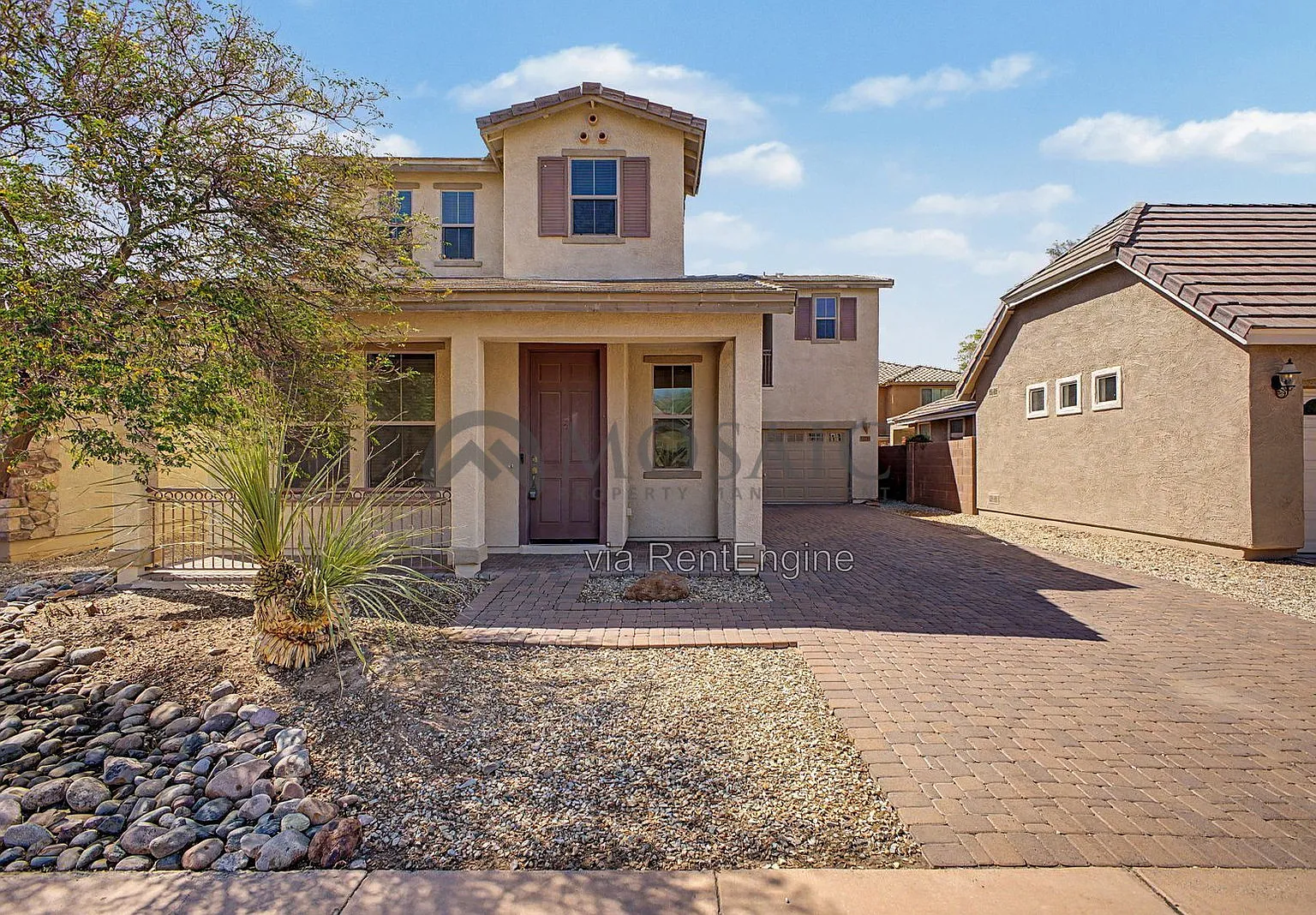3 bed, 2.5 bath, 1958 sqft, $2,295 — Photo 1