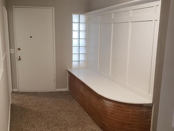 3rd image of 3706 Parkway Dr