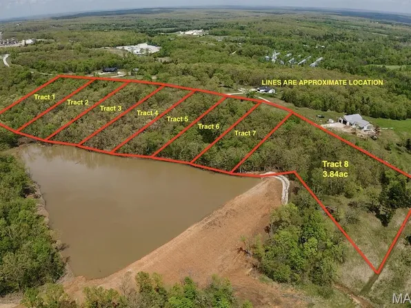 7 Legacy Dr, Potosi, MO 63664