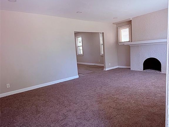 4th image of 16203 Roselawn St