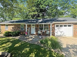 1115 Perkins Dr, Boonville, IN 47601