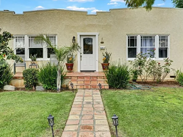 11020 Memory Park Ave, Mission Hills, CA 91345