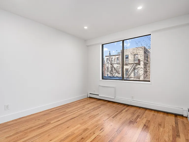 157 Greenpoint Ave #3 — Photo 8