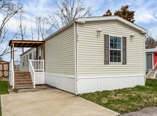 275 Walnut Blvd, Lewis Center, OH 43035