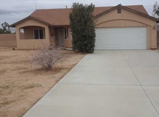 1262 W Avenue L8, Lancaster, CA 93534
