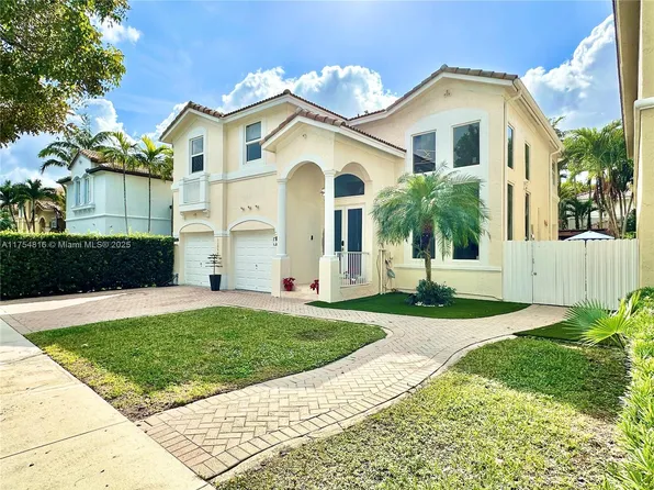 11350 NW 48th Ter, Doral, FL 33178
