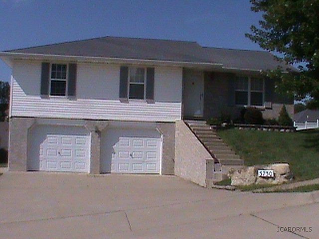 1st image of 3730 Buckingham Park