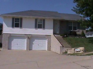3730 Buckingham Park, Jefferson City, MO 65109