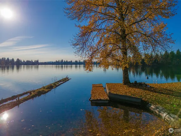 1804 210th Avenue E, Lake Tapps, WA 98391