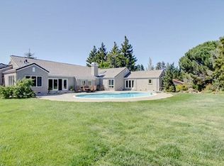 1155 Tournament Dr, Hillsborough, CA