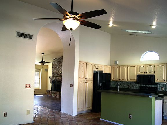 5th image of 4102 E Western Star Blvd