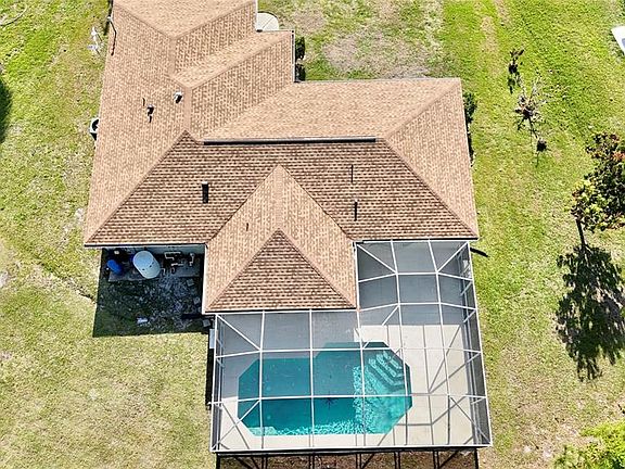 2nd image of 1091 Luau St