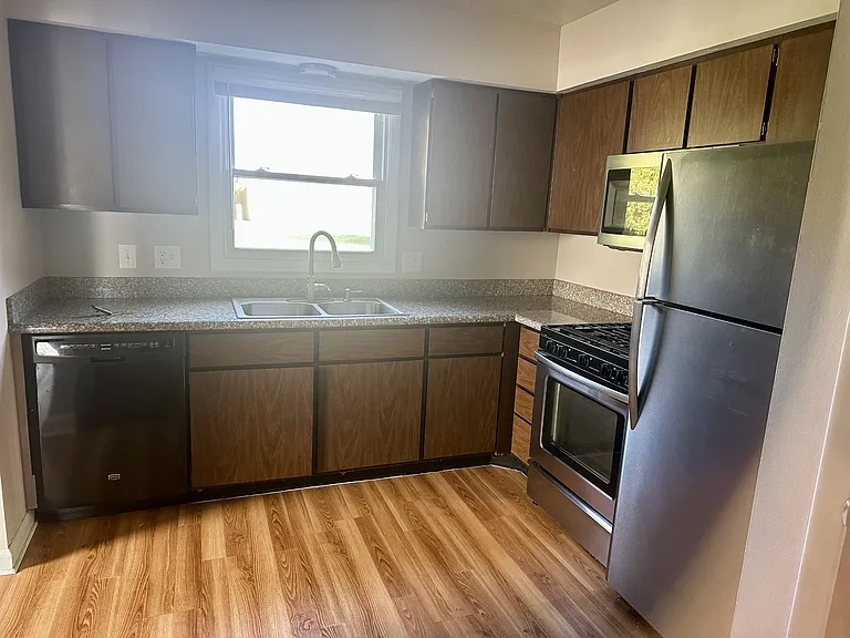 9536 Aboite Center Rd #9538 — Photo 10