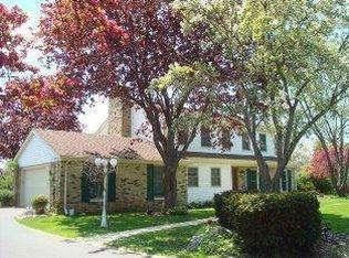 3935 S Brook Rd, Franksville, WI 53126