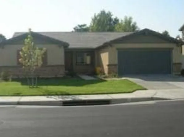 2412 Forest Grove Ln, Perris, CA 92571