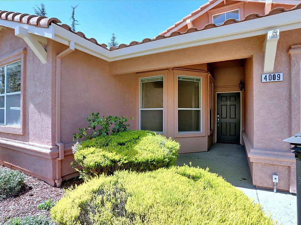 1st image of 4009 Clubhouse Ct