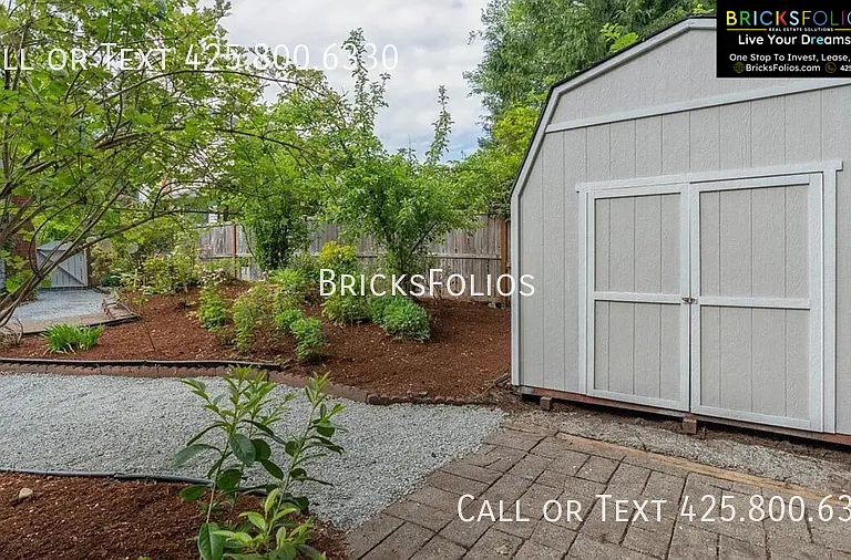 1340 NW Huckle Dr — Photo 9