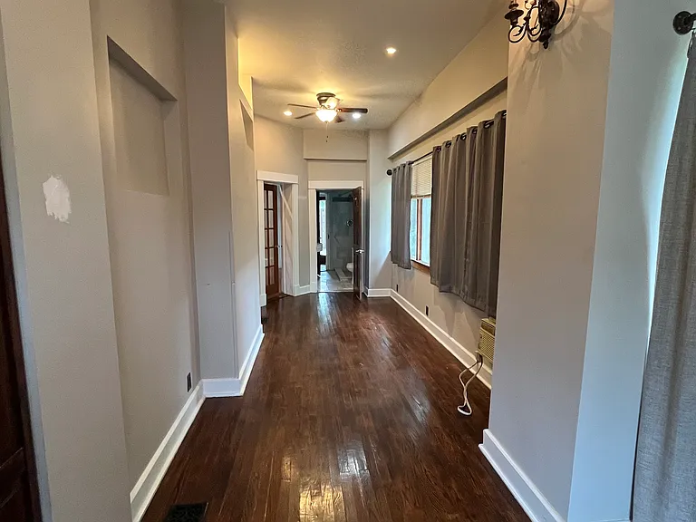 2263 Gilmore St — Photo 38
