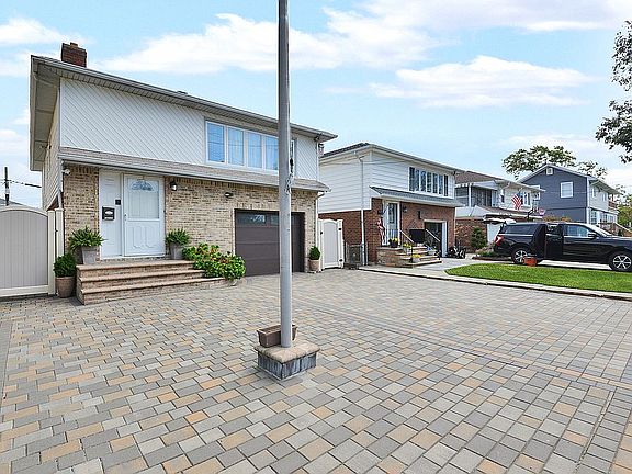 2nd image of 164-35 89th St