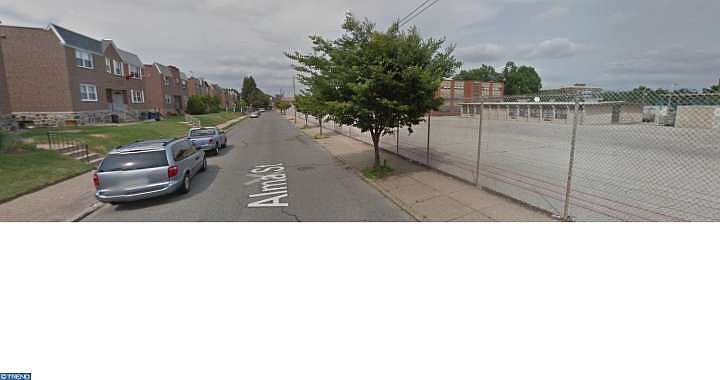 2nd image of 8310 Alma St