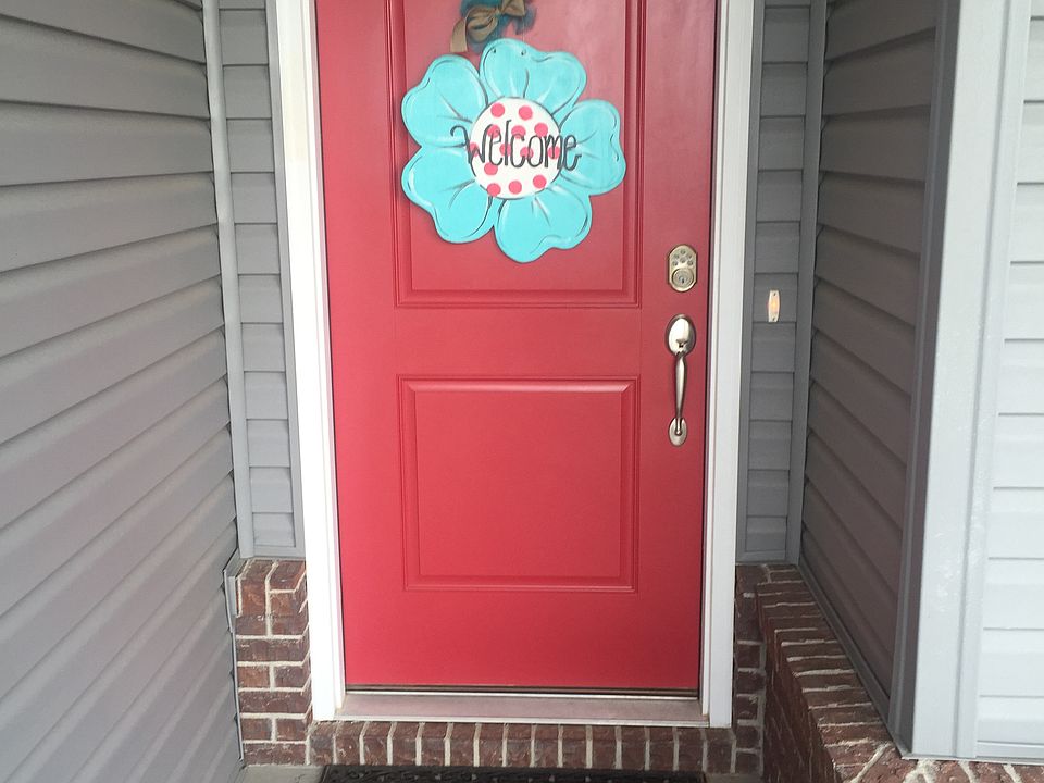 1st image of 1419 W Silverado Dr