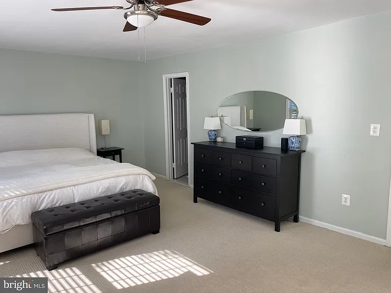 216 Gretna Green Ct — Photo 18