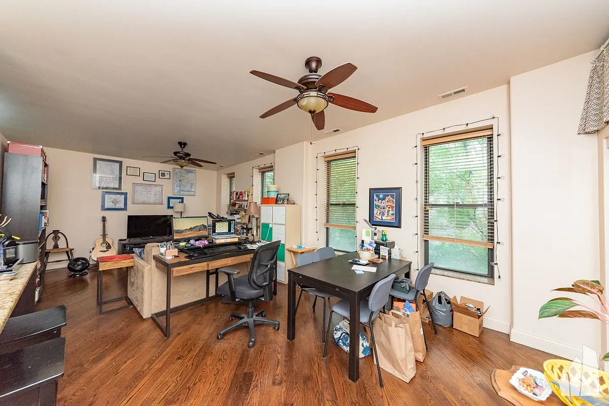 1 bed, 1.0 bath, $2,195 — Photo 3