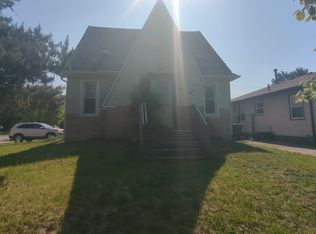 9405 Biddle St, Romulus, MI 48174