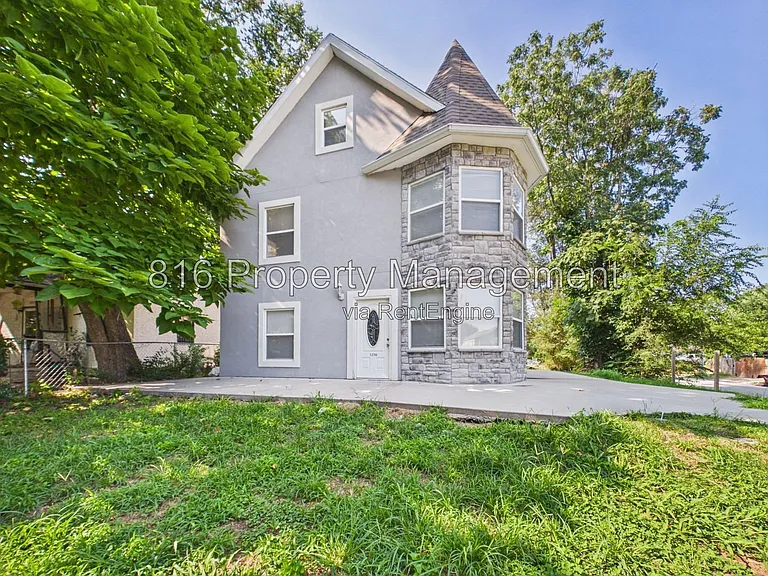 1256 Pennsylvania Ave — Photo 34