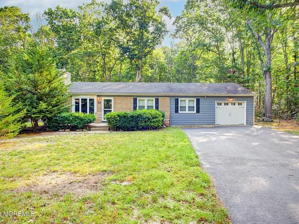 26 Frenchs Ln, Tuckerton, NJ 08087