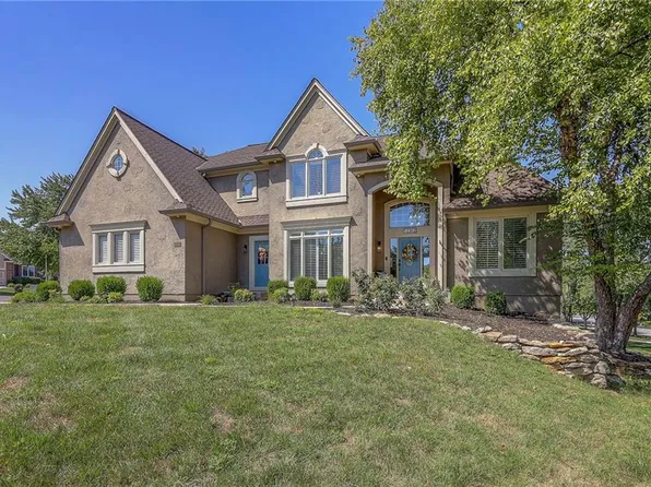 12302 W 128th St, Overland Park, KS 66213
