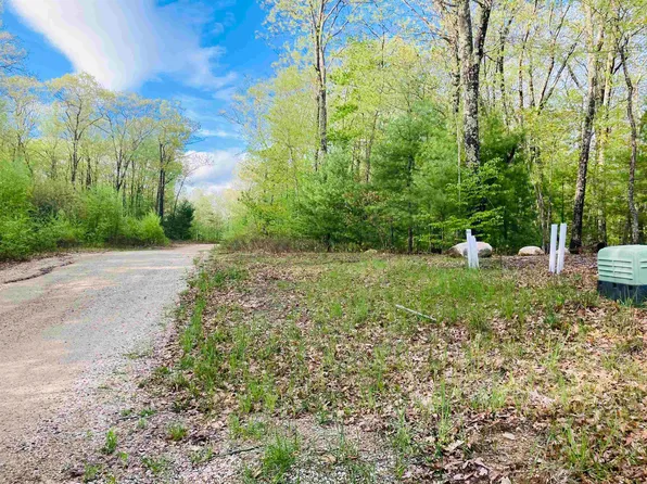 44 Labrador Lane, Barrington, NH 03825