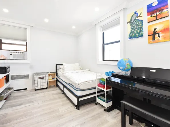 2680 East 19th Street image 17 of 20