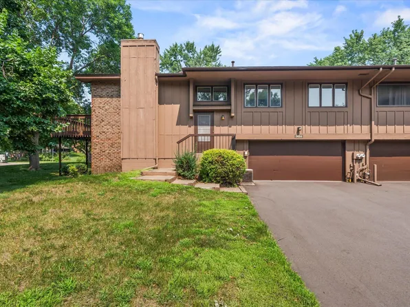 2614 Sumac Ct, White Bear Lake, MN 55110