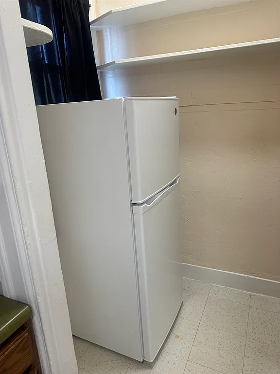 1 bed, 1.0 bath, 1000 sqft, $2,150 — Photo 2
