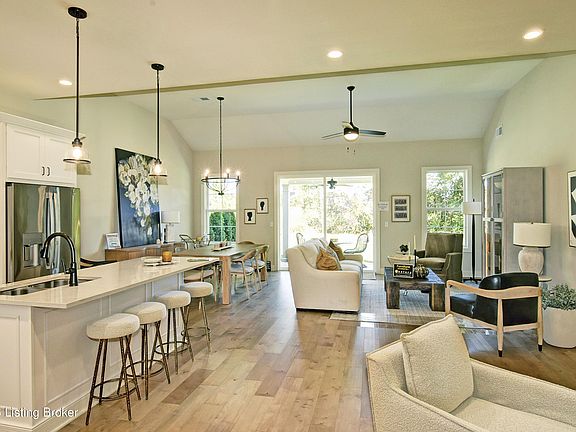4th image of 12504 Button Willow Ln