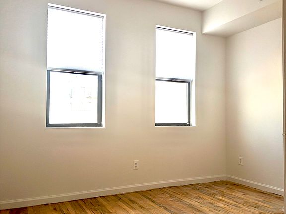 5th image of 206 Meserole St APT 7