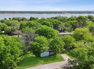 3719 Hedge Row St, Granbury, TX 76048