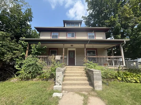 408 W Lawrence Ave, Charlotte, MI 48813