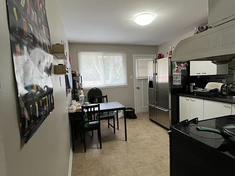 657 Sevilla Park Pl — Photo 2