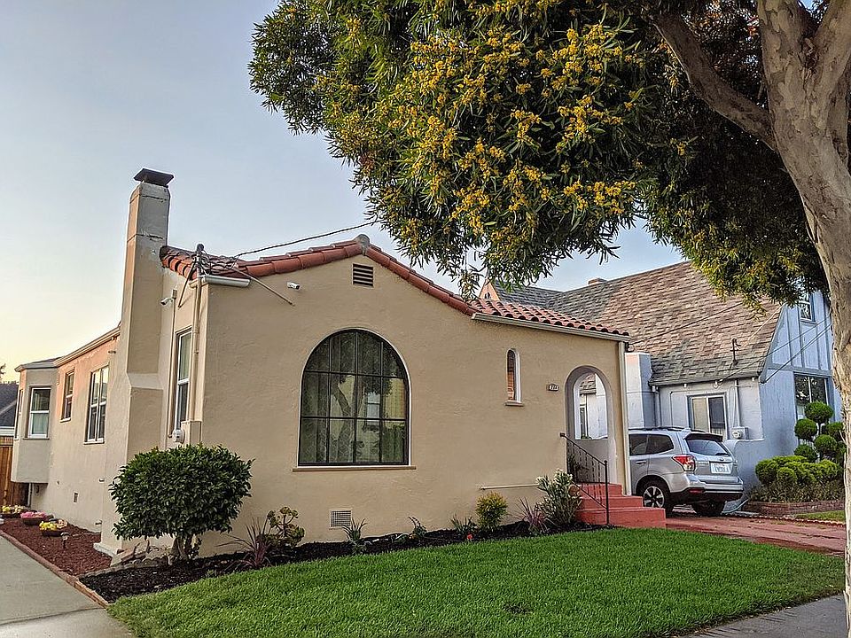 1st image of 214 Leo Ave