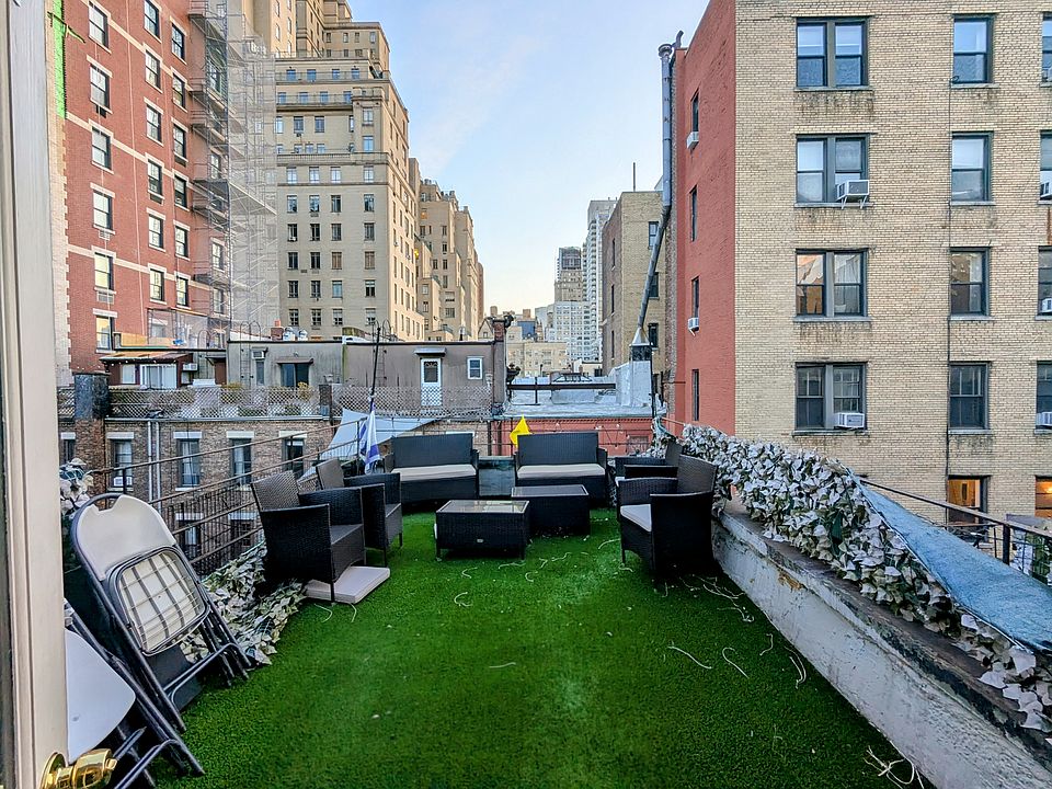 1st image of 10 W 76th St APT 5C