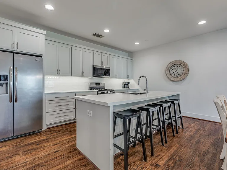 5602 Lindell Ave #D — Photo 5