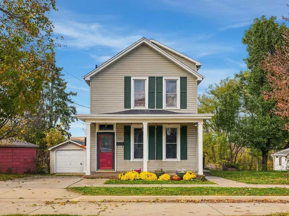 855 Cleveland Ave, Dubuque, IA 52003