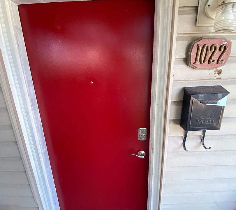 1st image of 1022-1024 Holloway St