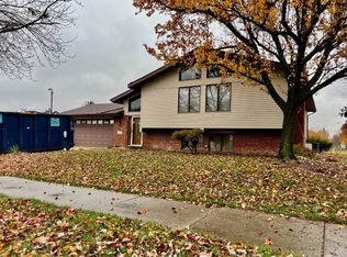 2355 Boulder Rd, Dyer, IN 46311