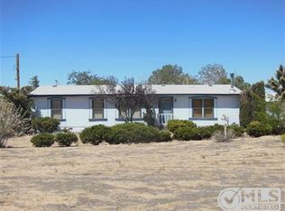 6876 Hollister Rd, Phelan, CA 92371