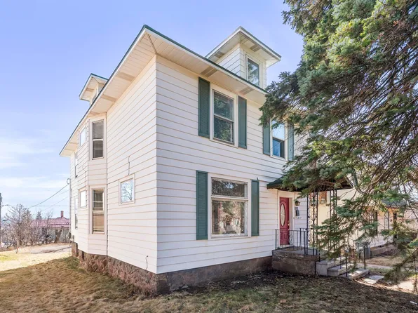 1516 E 2nd St, Duluth, MN 55812