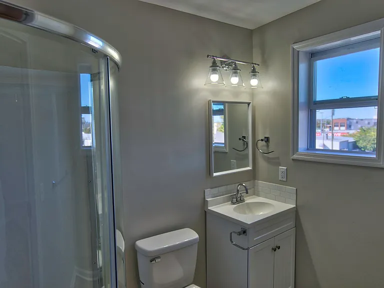 3905 Alabama Ave — Photo 11